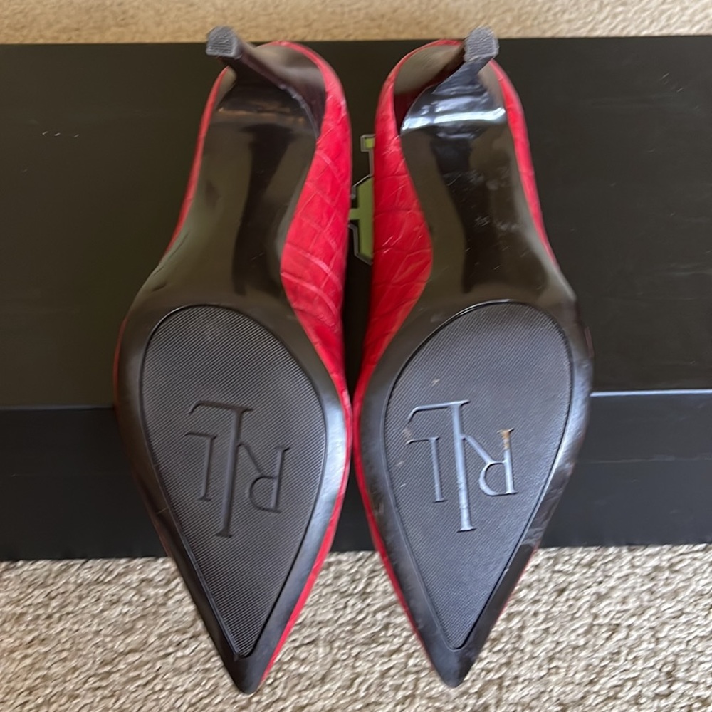 Lauren - Ralph Lauren - red pump size 9 B. - Picture 6 of 6